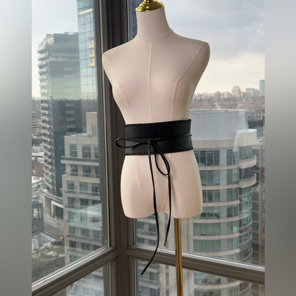 🆕 BRONX & BANCO 🧿 NWOT Briana Faux Leather Tie-Around Belt, Black - Picture 4 of 16
